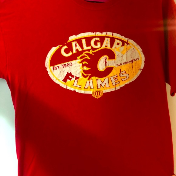 Calgary flames Old time hockey T shirt - Picture 1 of 1
